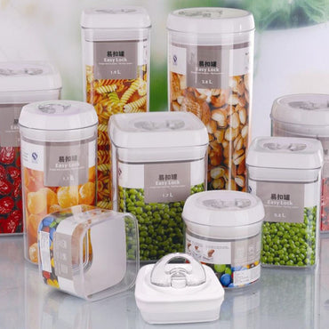 4 Pcs Set, Easy Lock Food Storage Round Shape