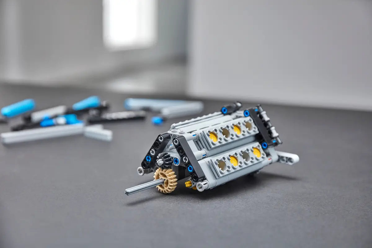 Lego Bugatti Chiron (42083) Pre Order Febraury 2025