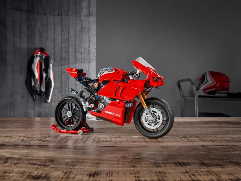 Ducati Panigale V4 R (42107)