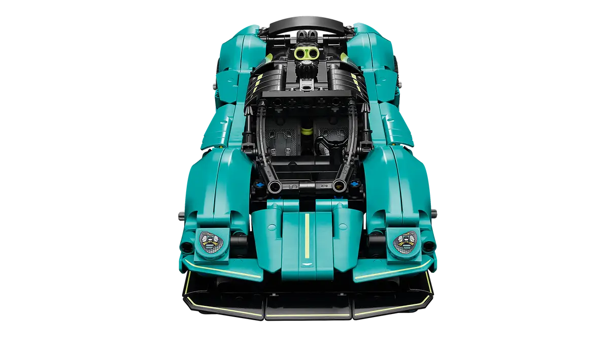 Aston Martin Valkyrie (42208)