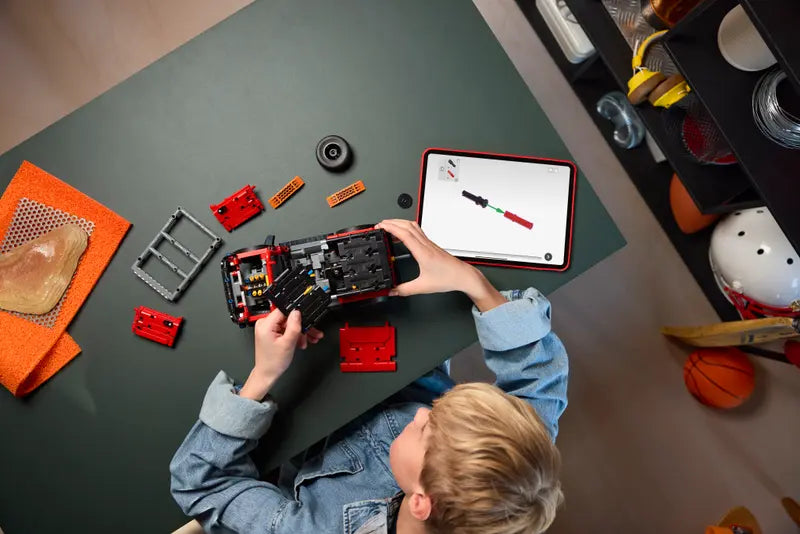 Lego Technic Ford Bronco (42213)