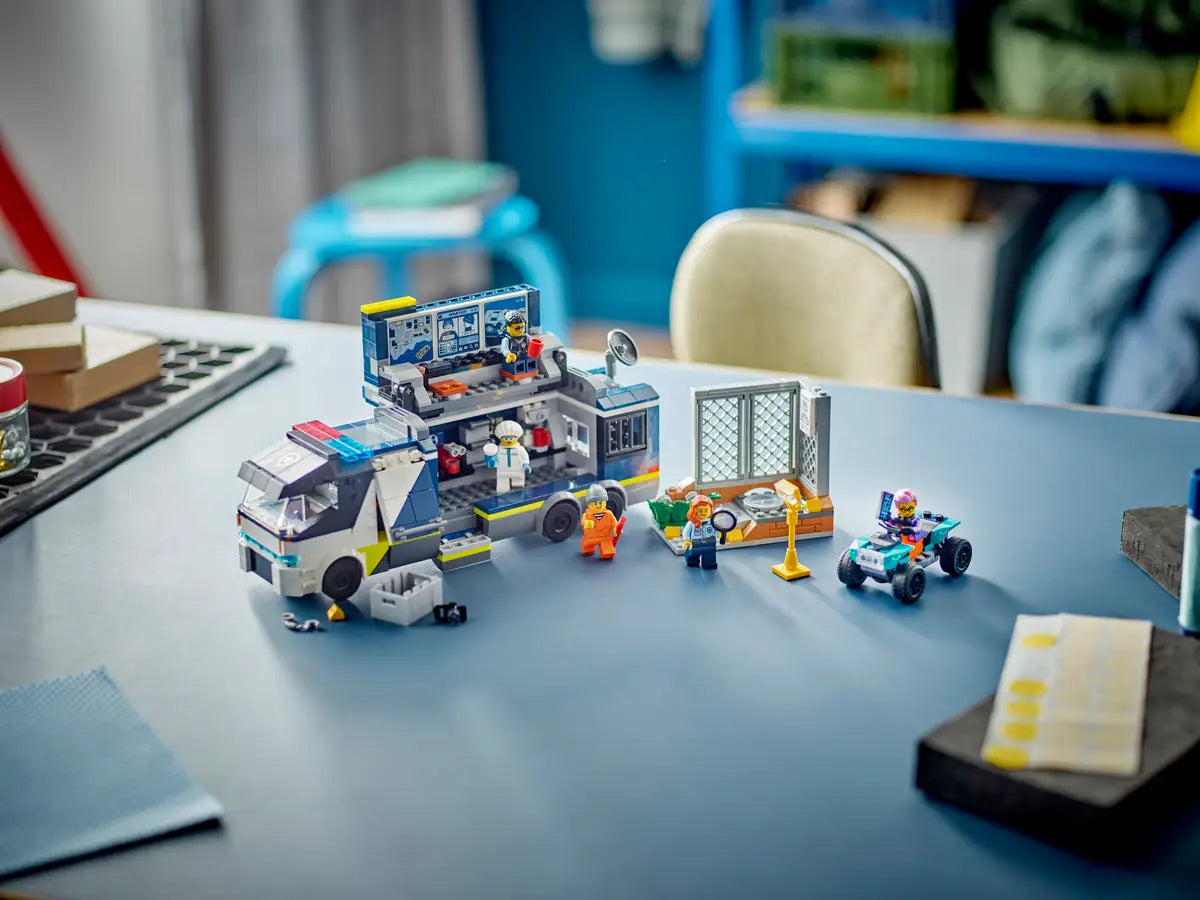Lego Police Mobile Crime Lab Truck (60418)