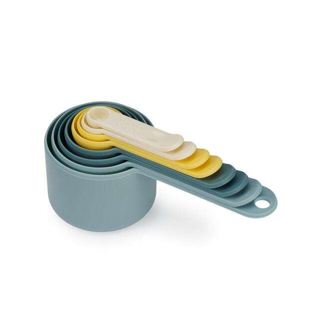 8pc measuring cup set ( opal) By Joseph Joseph