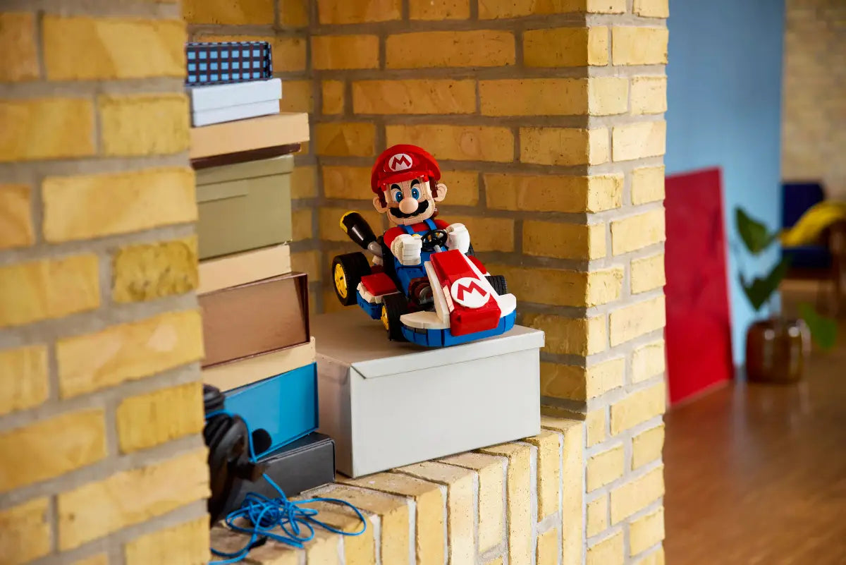 Lego Mario Kart Mario & Standard Kart (72037) Pre Orde June 20