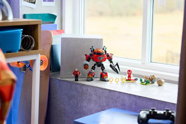 Lego Knuckles vs. Dr. Eggman Egg Crusher Mech (77005)