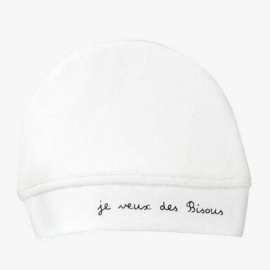 White Beanie with "Je veux des Bisous"