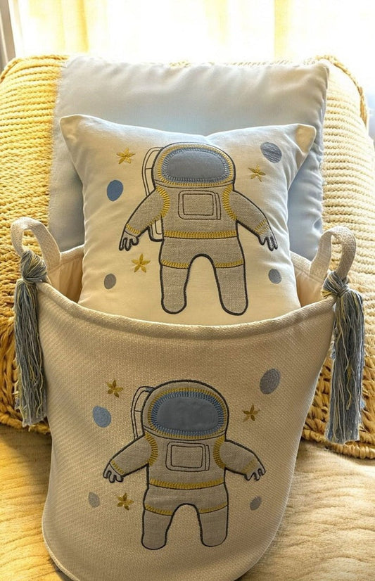 Space Explorer