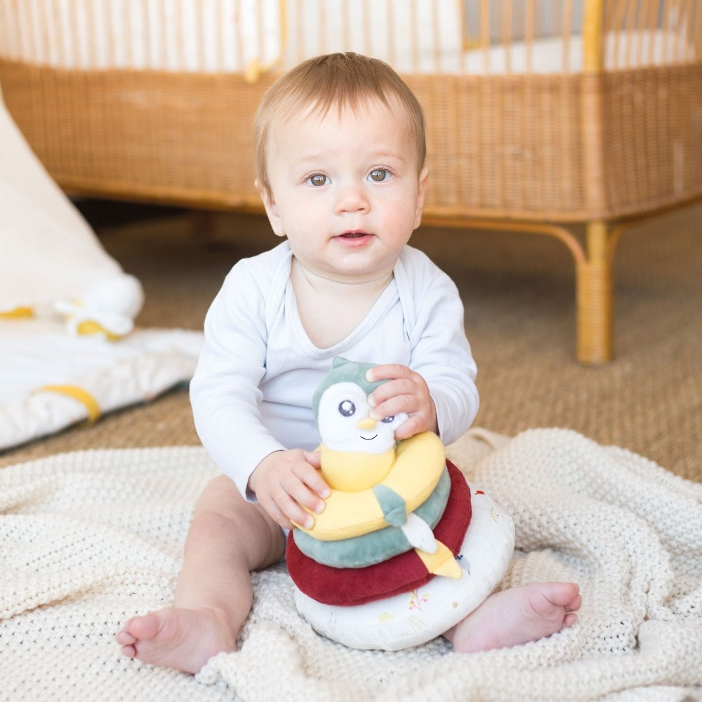 Baby stacking pyramid - Violet the owl