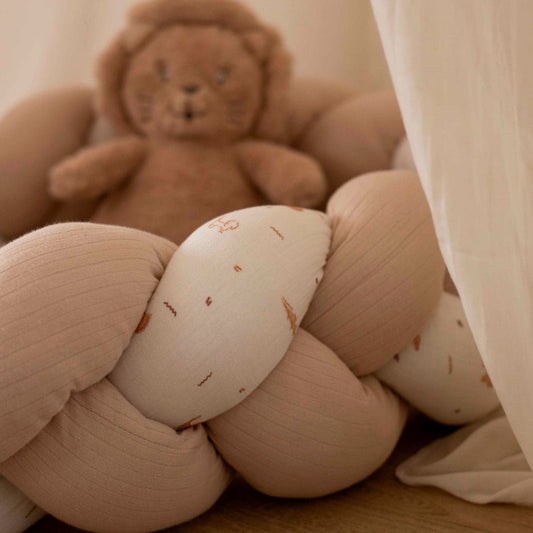 Ecru and beige decorative braid