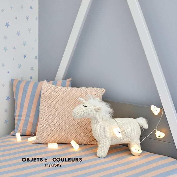 Minimalist White Unicorn