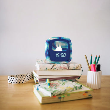 MOB Billy Clock & Night Light – Blue Waves