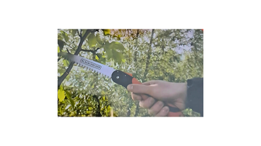 Black + Decker Folding Saw