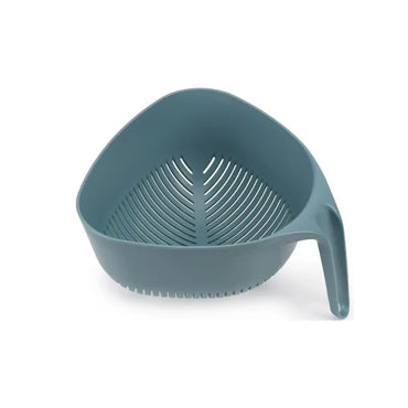 Duo Triangular Colander, Dark Opal by Joseph Joseph