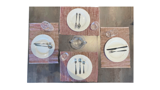 Set of 4 Burgundy and White Table Placement - 33x48cm