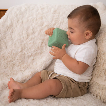 Textured Cube Sophie La Girafe - Touch