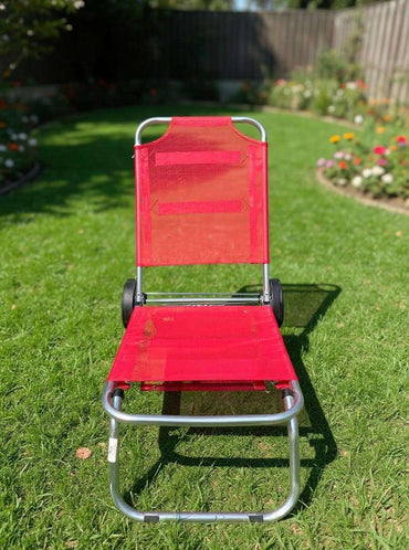 Portable outdoor chair by Micasa