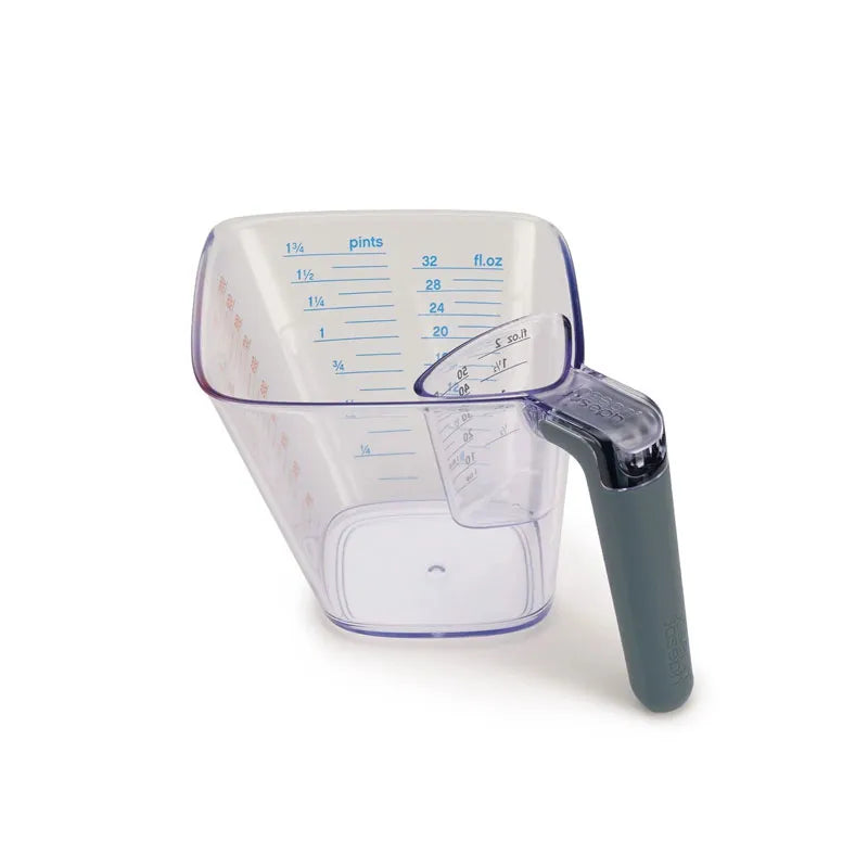 Measuring jug set By Joseph Joseph