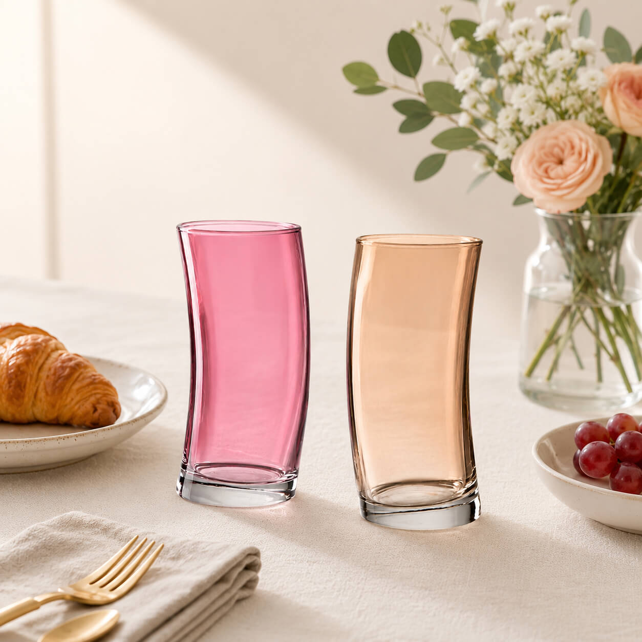 Leonardo Swing Colored Glass Set – 2-Piece Curved Drinking Glasses