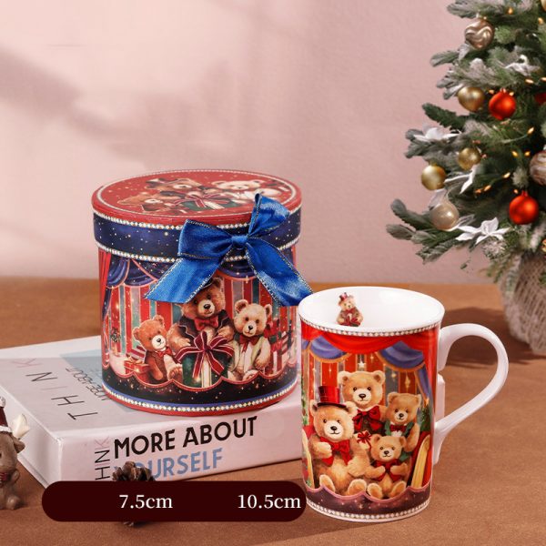 Vintage Ceramic Christmas Mug Bear Design – 300ml