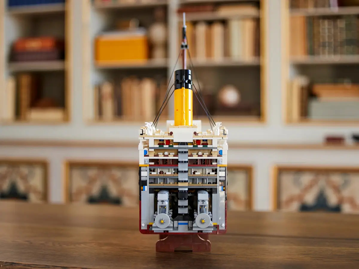 LEGO Titanic (10294) Pre Order October