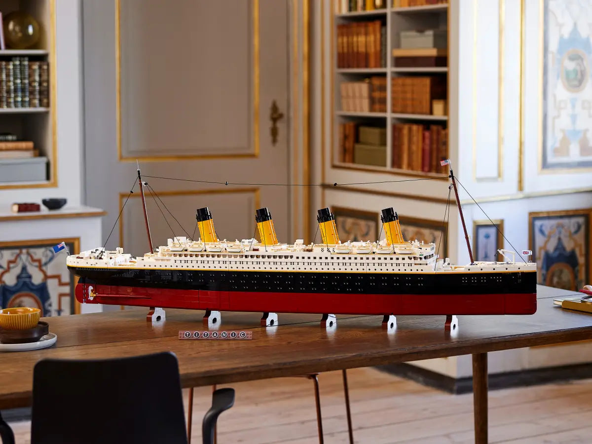 LEGO Titanic (10294) Pre Order October