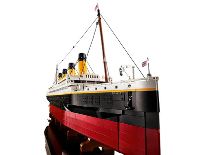 LEGO Titanic (10294) Pre Order October