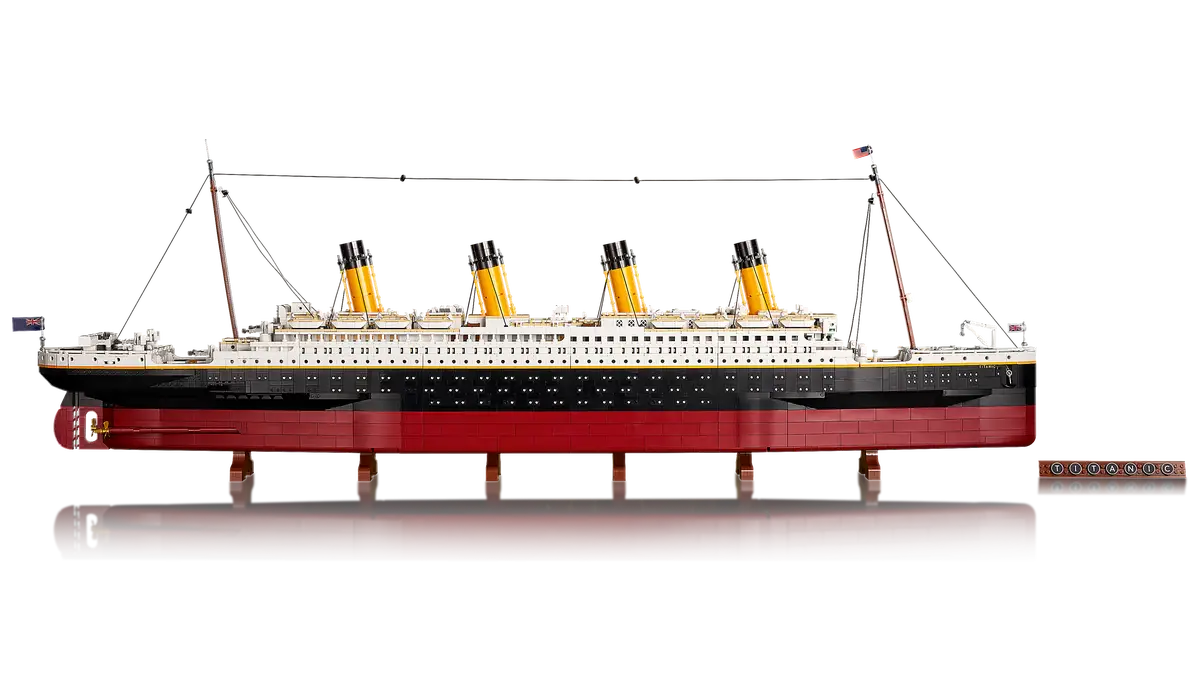 LEGO Titanic (10294) Pre Order October