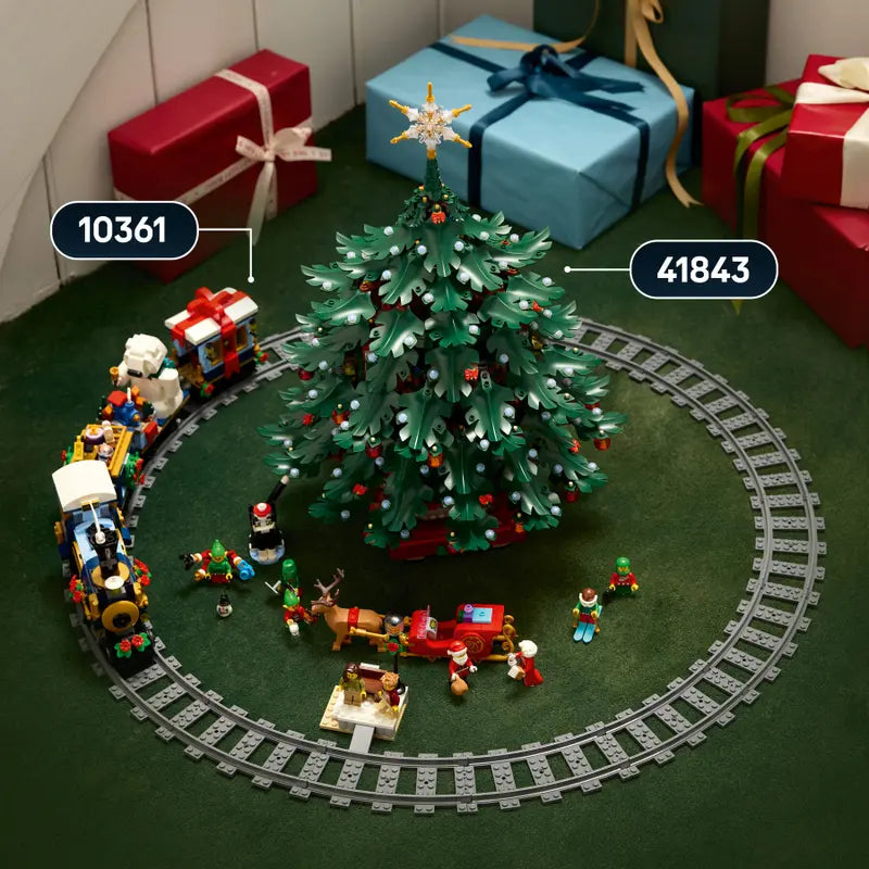 Lego Family Christmas Tree (41843)