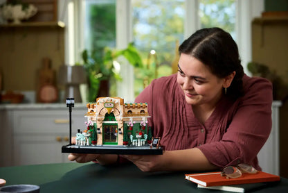 Lego French Café (10362)