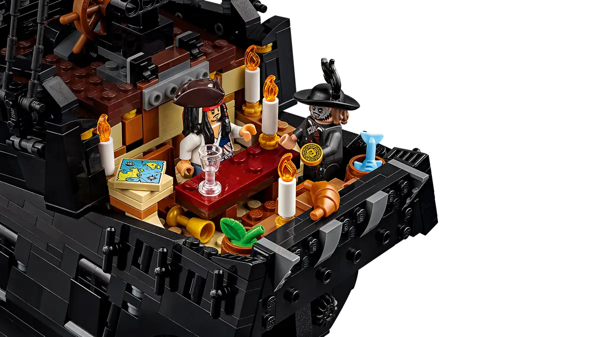 Lego Captain Jack Sparrow's Pirate Ship (10365)