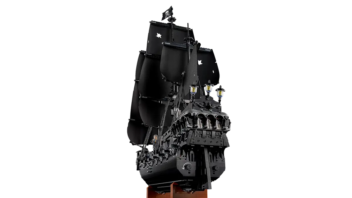 Lego Captain Jack Sparrow's Pirate Ship (10365)