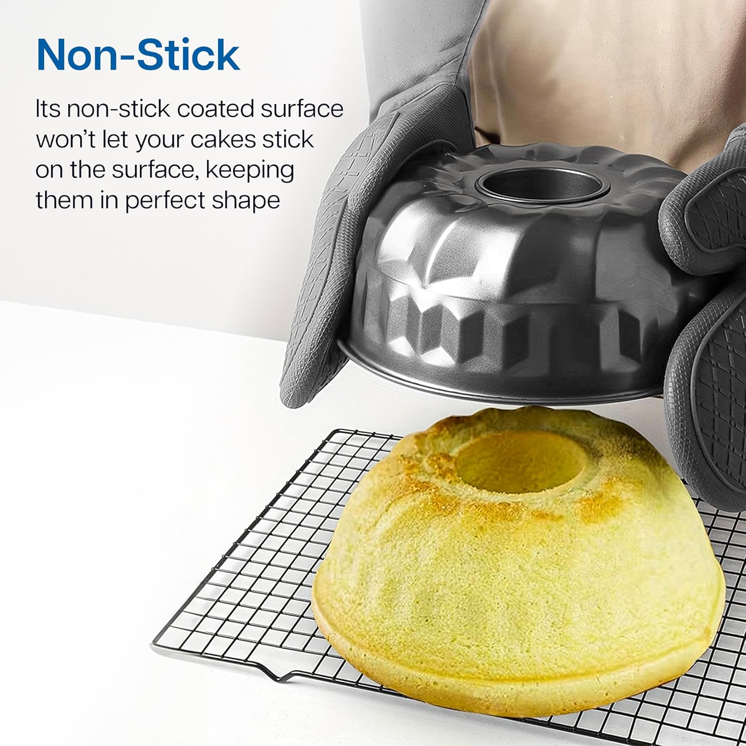 Danny Home Carbon Steel Premium quality , Non-stick Fluted Ring Cake Mould 22cm