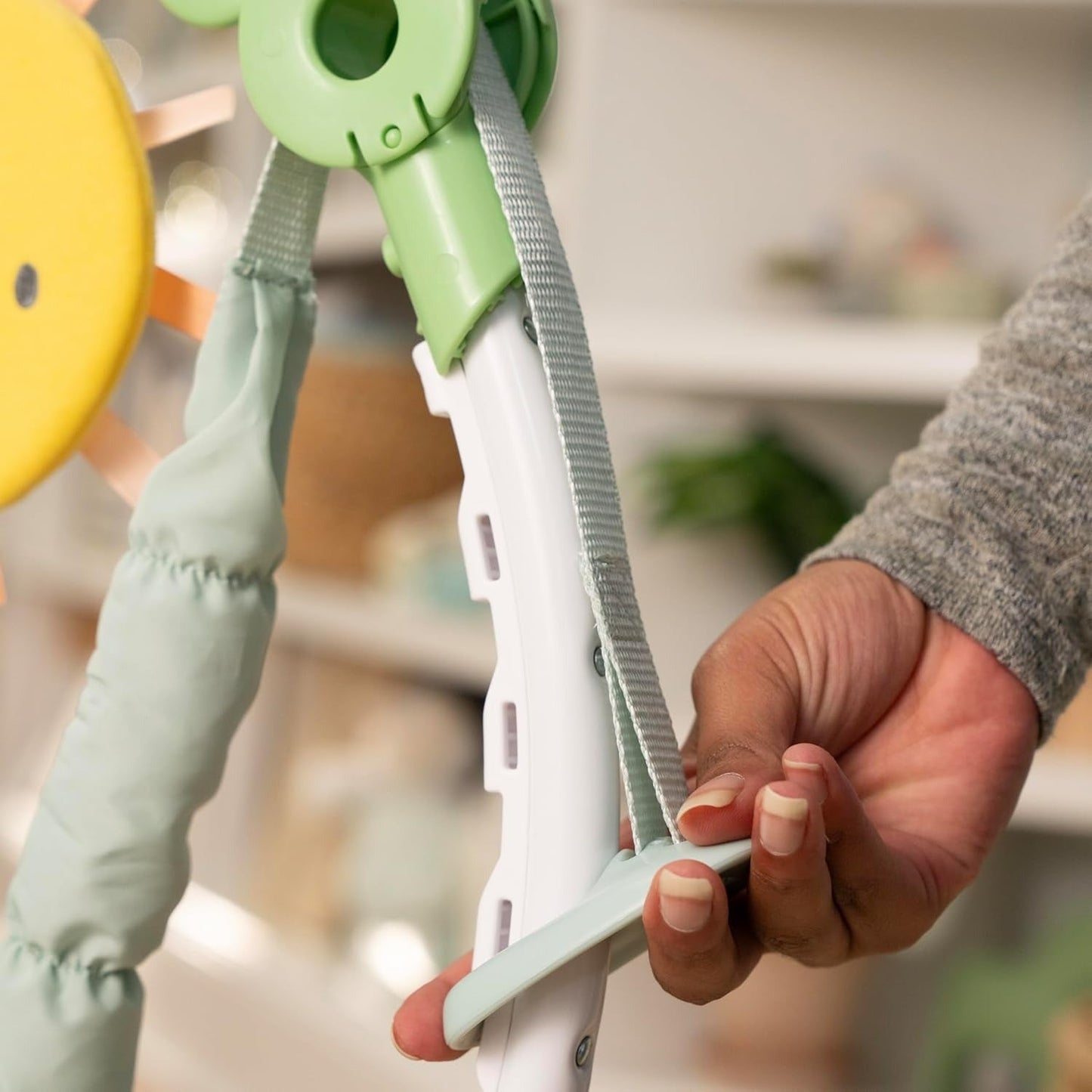 Tummy to Toes 6-in-1 Milestones Center