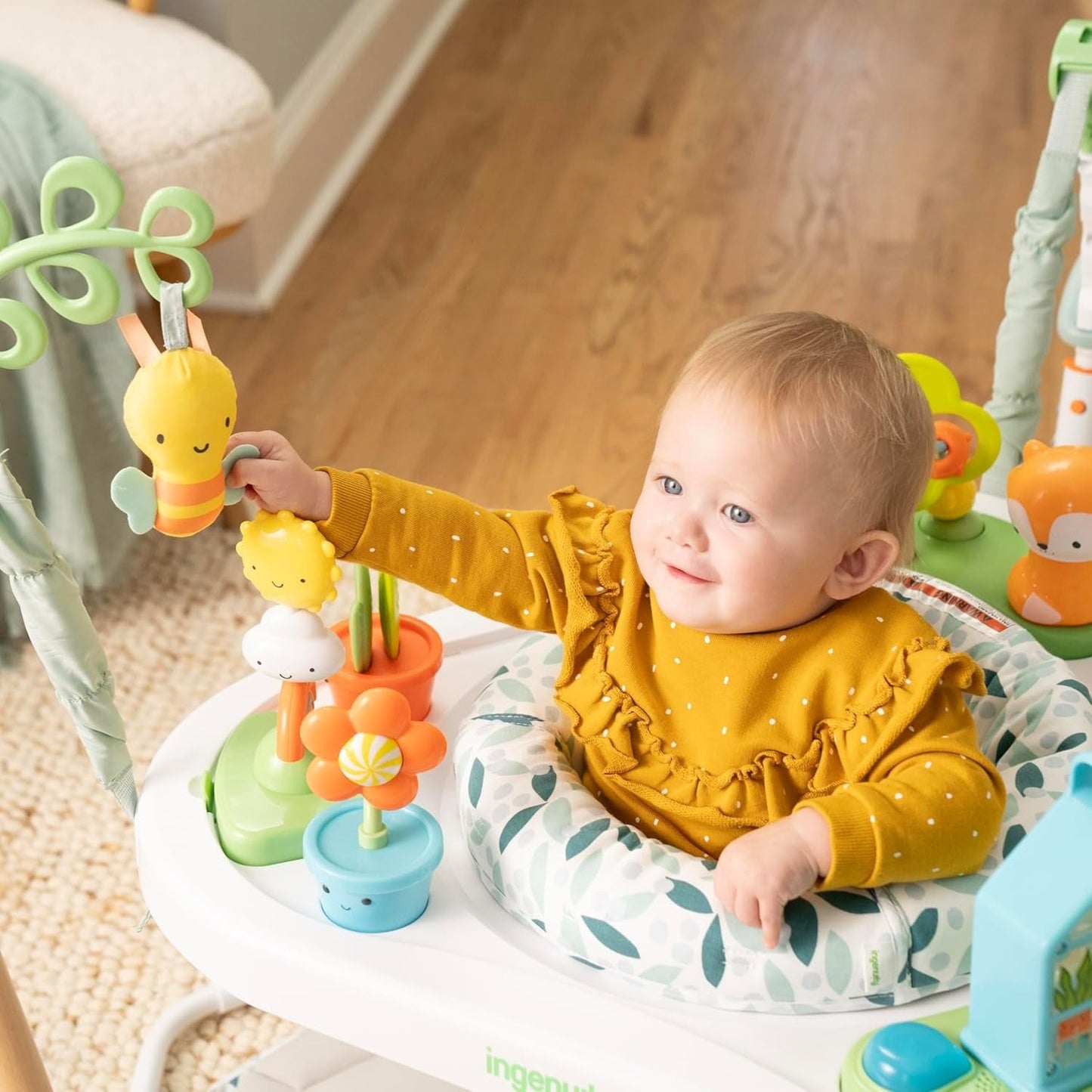 Tummy to Toes 6-in-1 Milestones Center