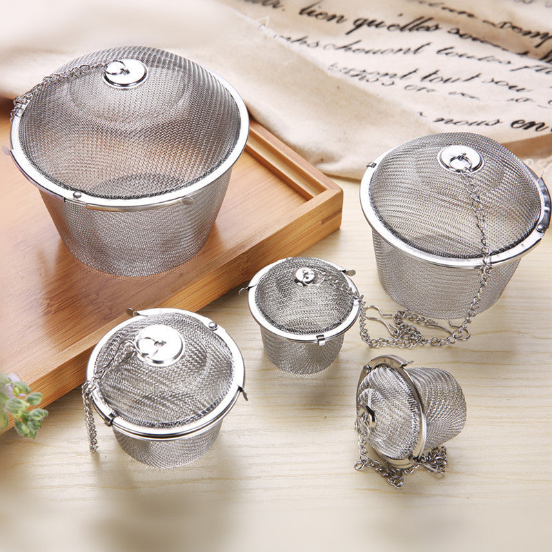 Stainless Steel Tea Strainer With Chain Handle