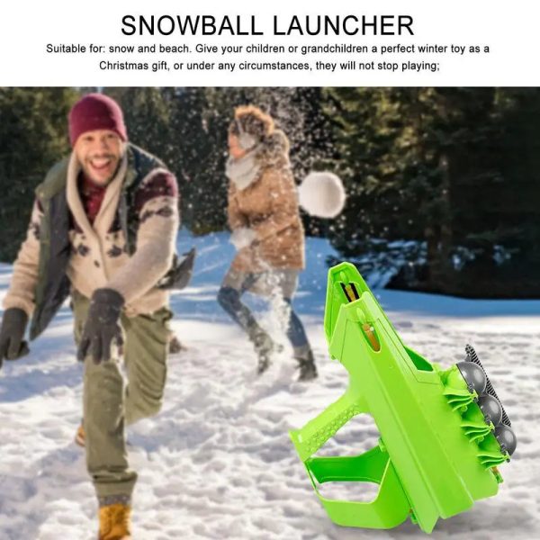 Snowball Launcher with Handle ( Random Color )