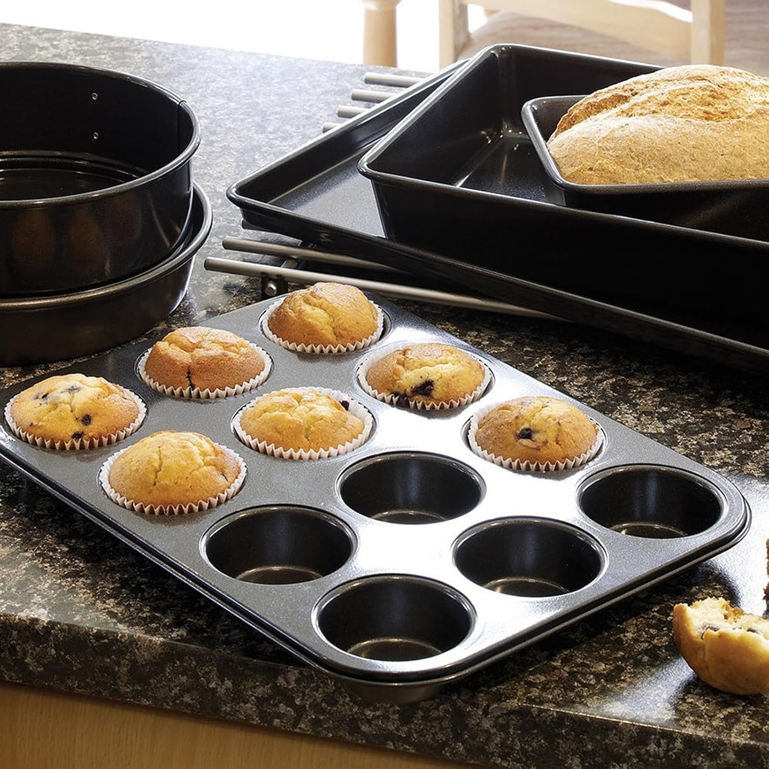 Danny Home Carbon Steel Premium quality , Non-stick Muffin Baking Pan & Cupcake Tray 12 Cup 37cm