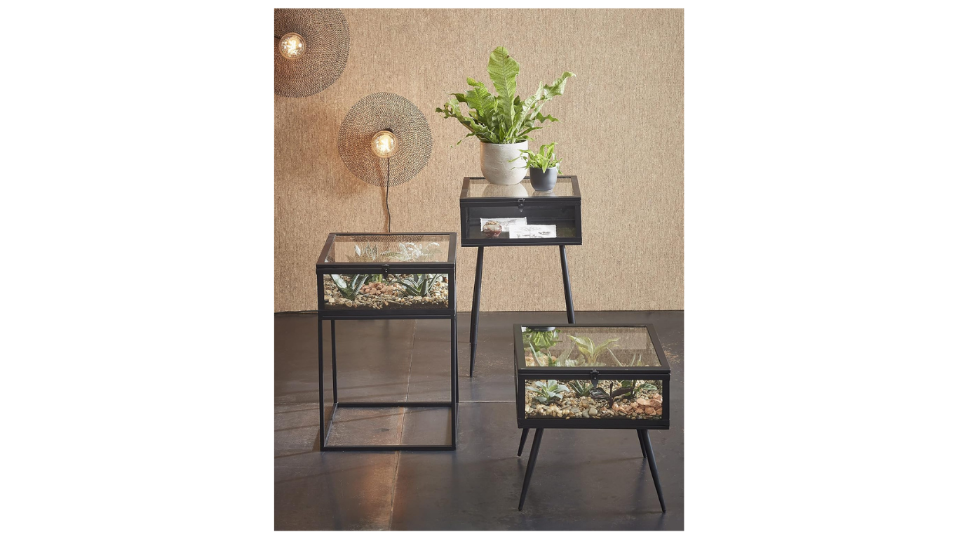 Kuno Decorations Glenn Side table/showcase-display table