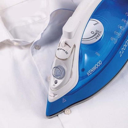 Kenwood | STP60.000WB | Steam Iron 2200Watts, 300ml Large capacity, Ceramic Sole Plate, steam power 40/130g, Anti drip