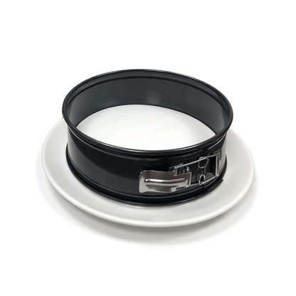 Migros 16 cm Round Removable Cake Mold with Porcelain Base