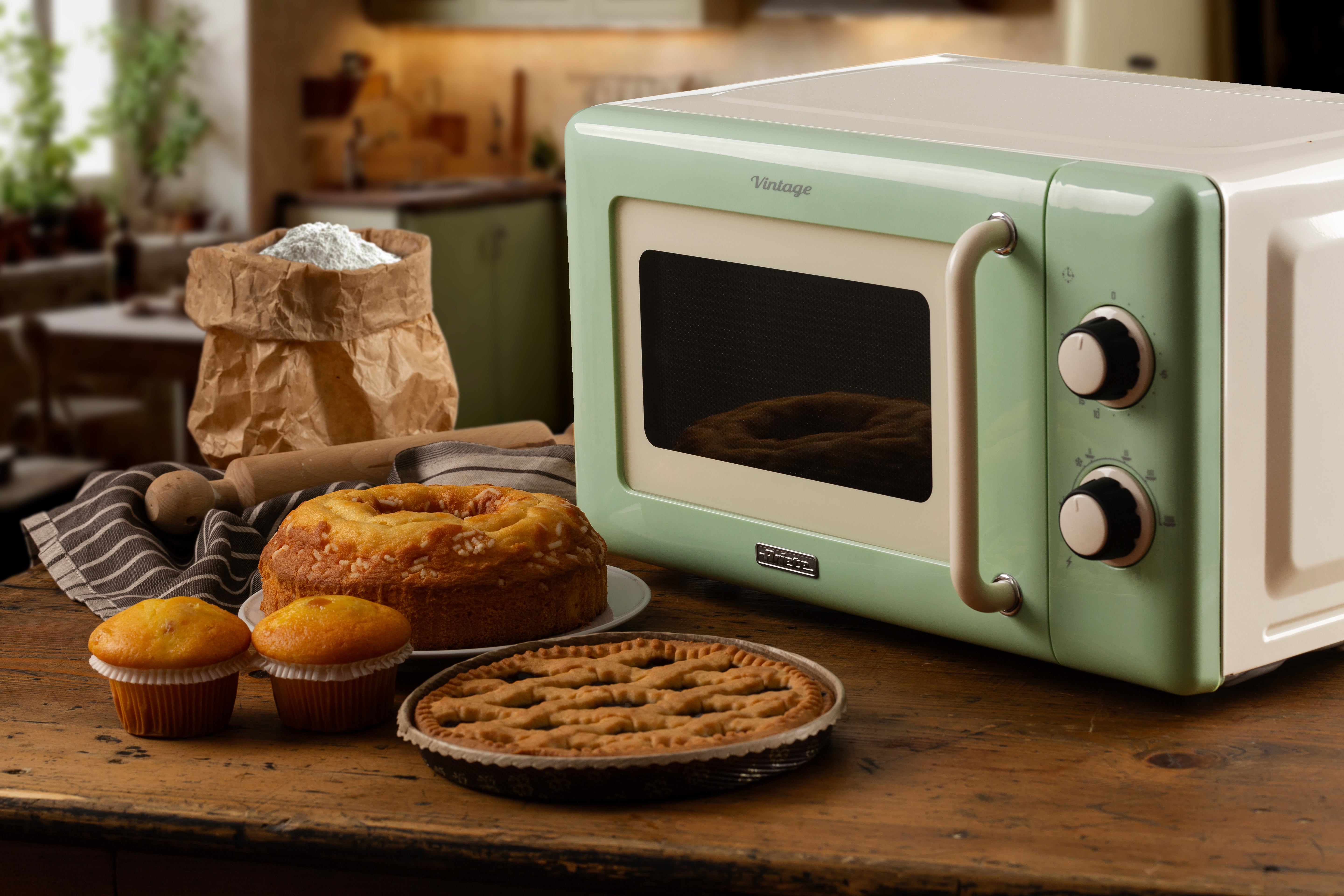 Microwave Oven 20L Vintage