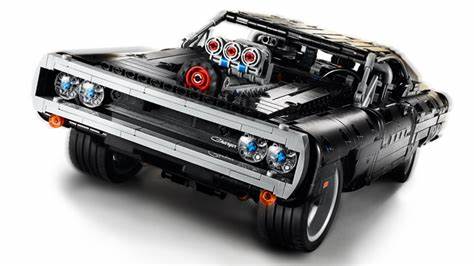 Lego Technic Dom's Charger (42111)