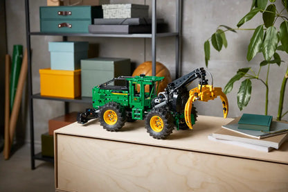 Lego John Deere 948L Skidder (42157)