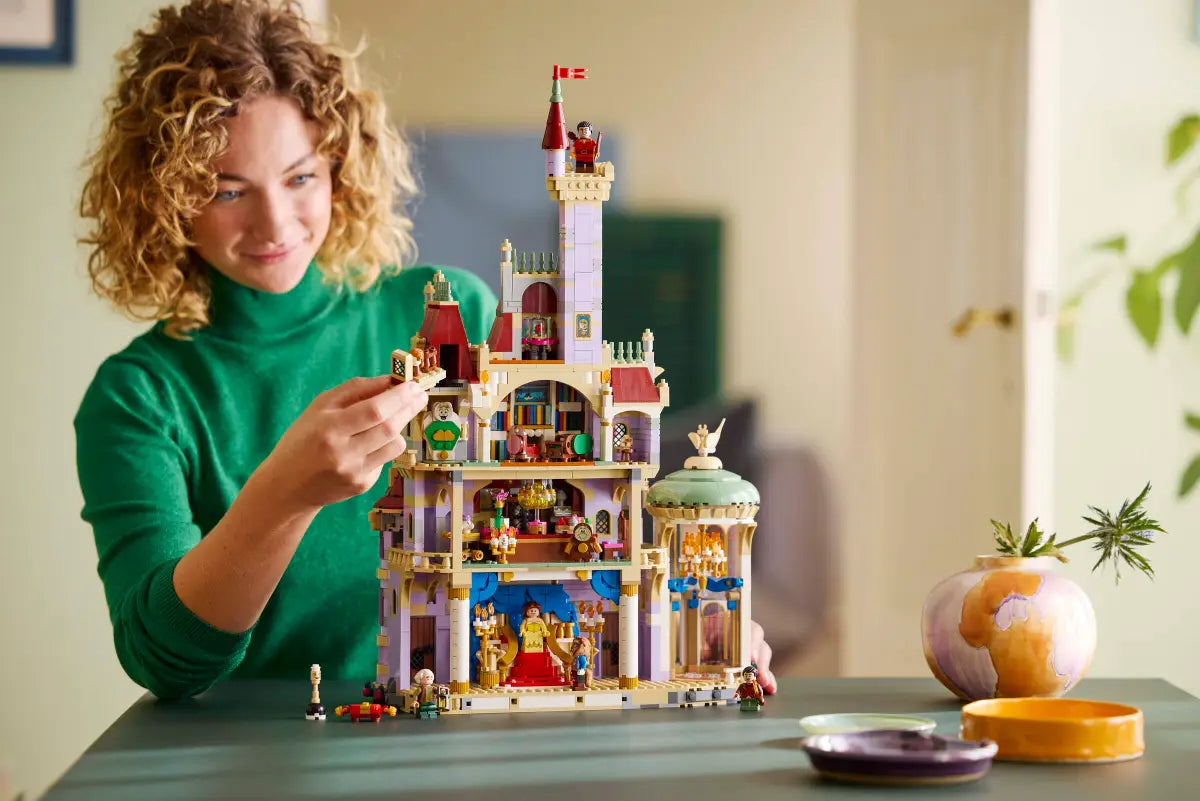 Lego Beauty and the Beast Castle (43263)