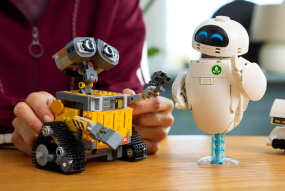 Lego WALL-E and EVE (43279)