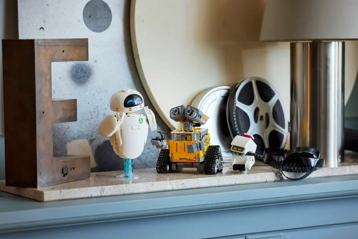 Lego WALL-E and EVE (43279)