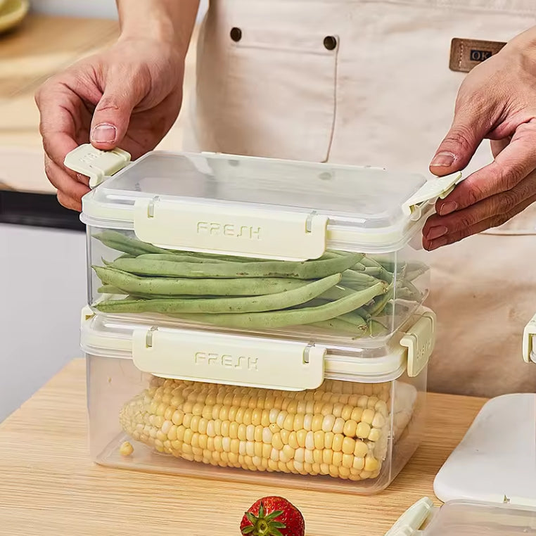 Microwave plastic Food Storage With Smart Lock Lids 2700ml
