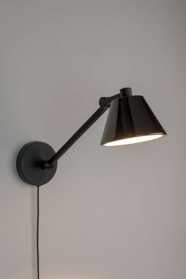 Lub Wall Lamp