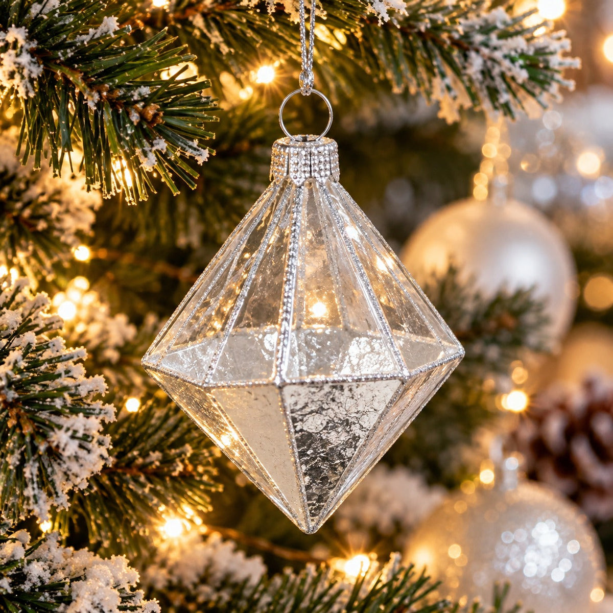 Geometric Glass Diamond Christmas Hanging Ornament – Gold & Silver