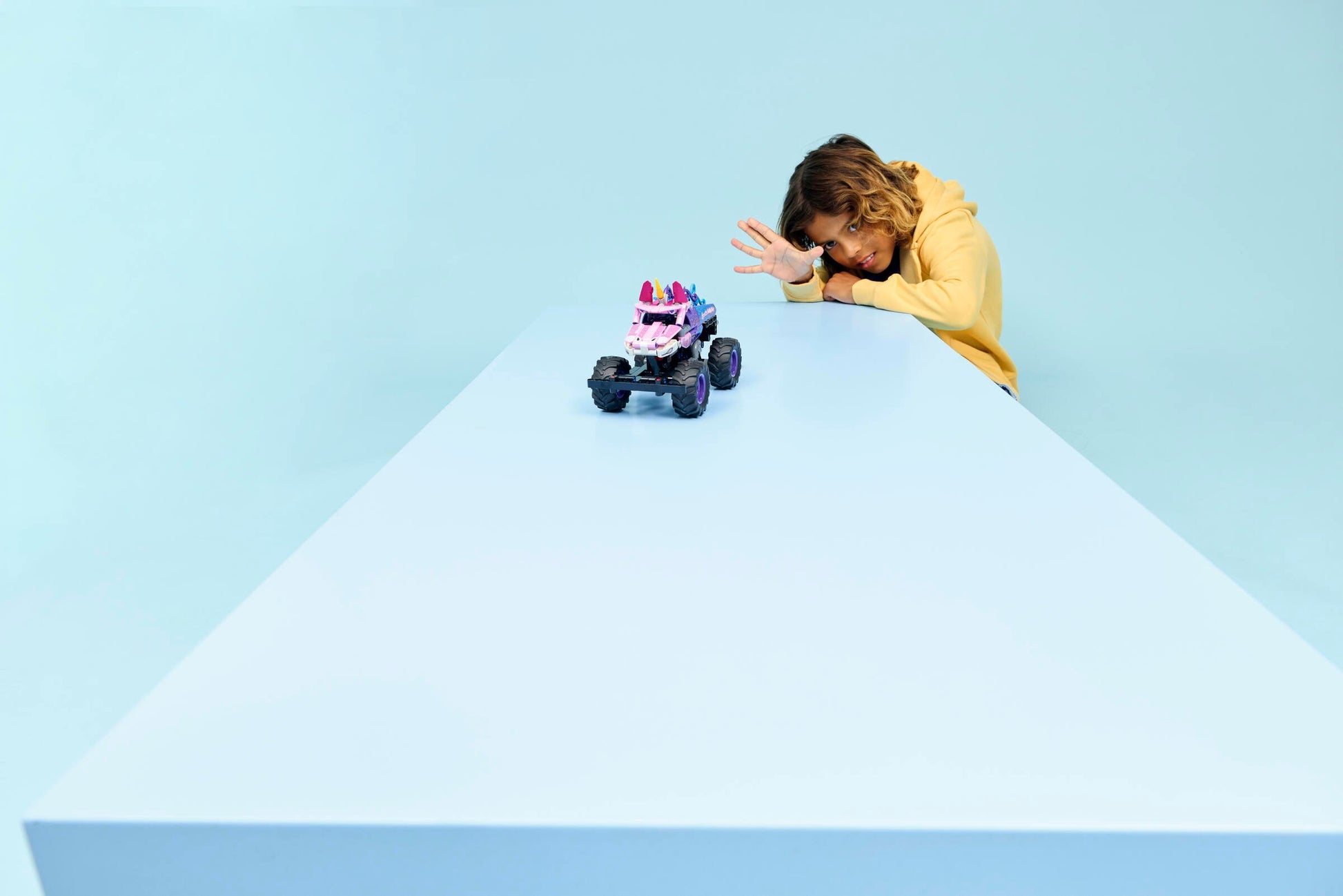 Monster Jam™  Sparkle Smash™ Pull-Back